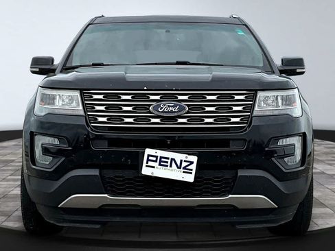 Used 2016 Ford Explorer Limited AWD/4WD image 2