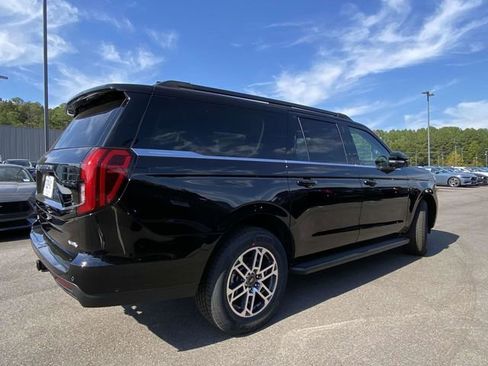 New 2025 Ford Expedition Max Active image 3