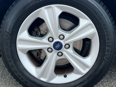 Used 2016 Ford Escape SE FWD image 14