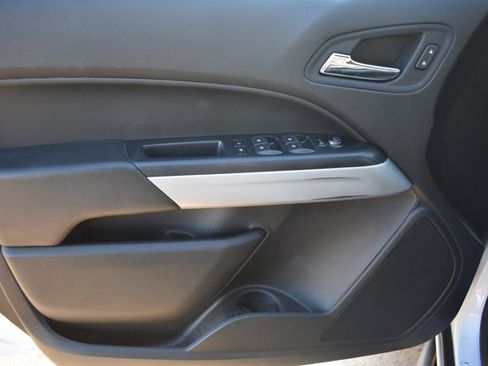 Used 2022 Chevrolet Colorado ZR2 image 13