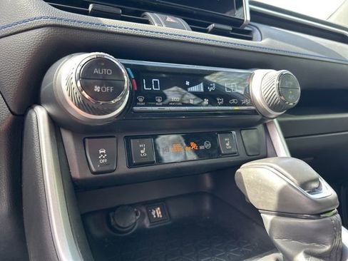Certified 2024 Toyota RAV4 SE w/ Convenience Package AWD/4WD image 25