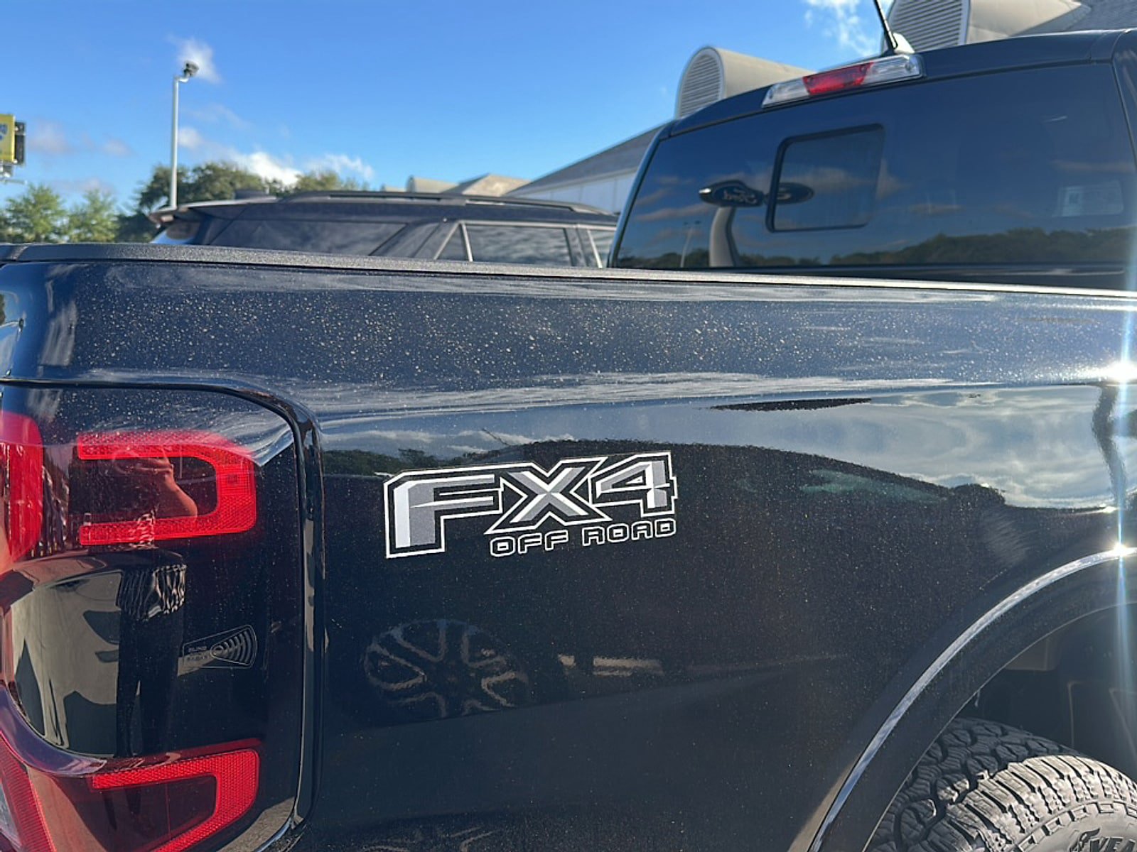 New 2026 Ford Ranger XLT w/ FX4 Off-Road Package AWD/4WD image 11