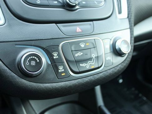 Used 2018 Chevrolet Malibu LS w/ LPO, Convenience Package 1 image 19