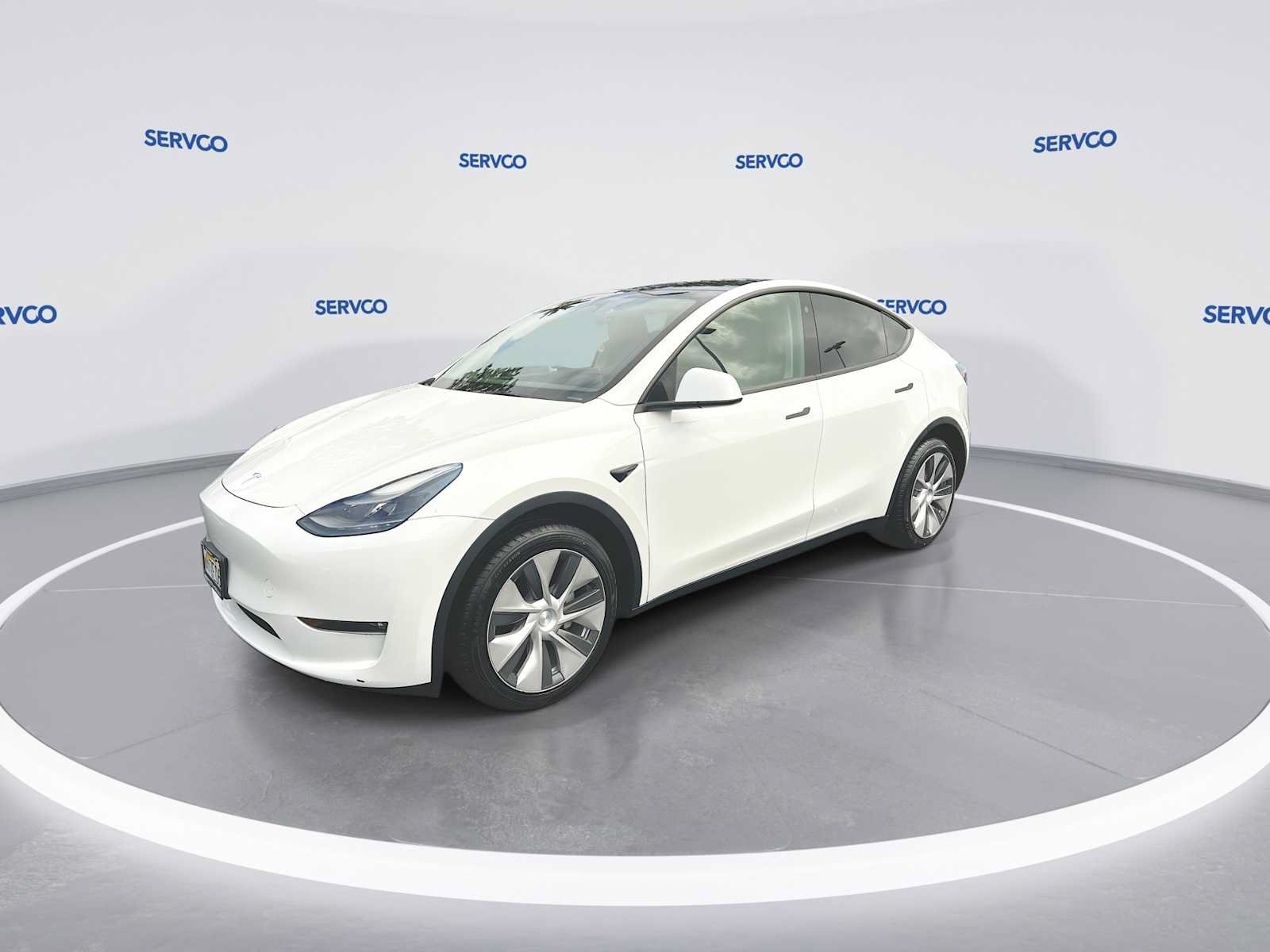 Used 2023 Tesla Model Y Long Range AWD/4WD image 4