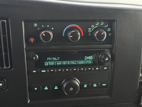 Used 2024 Chevrolet Express 3500 LS image 18