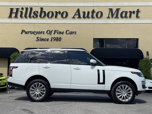 Used 2018 Land Rover Range Rover HSE AWD/4WD image 4