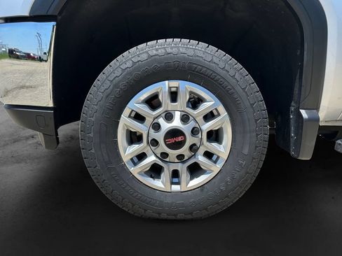 Used 2021 GMC Sierra 2500 SLE w/ SLE Convenience Package AWD/4WD image 11