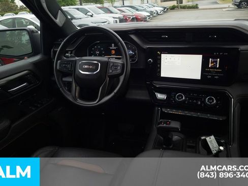 Used 2023 GMC Sierra 1500 AT4 w/ AT4 Premium Package AWD/4WD image 22