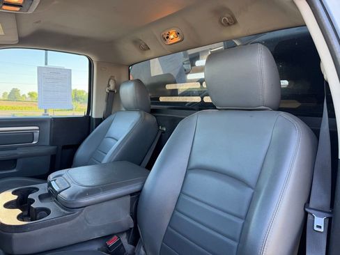 Used 2018 RAM 3500 Tradesman w/ Power & Remote Entry Group AWD/4WD image 12