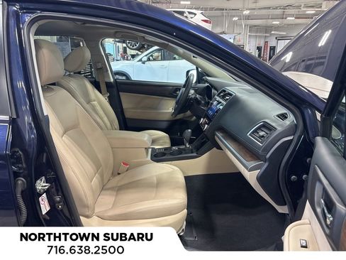 Used 2018 Subaru Outback 2.5i Limited image 14