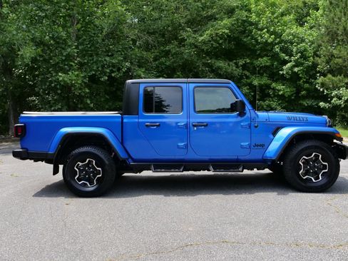 Used 2021 Jeep Gladiator Sport AWD/4WD image 45