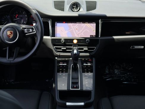 New 2026 Porsche Macan AWD/4WD image 20