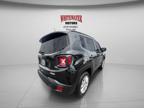 Used 2021 Jeep Renegade Latitude w/ Convenience Group AWD/4WD image 6