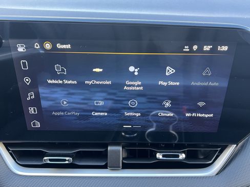 New 2026 Chevrolet Equinox LT w/ Convenience Package II image 12