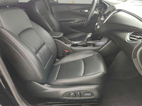 Certified 2024 Chevrolet Malibu LT image 33