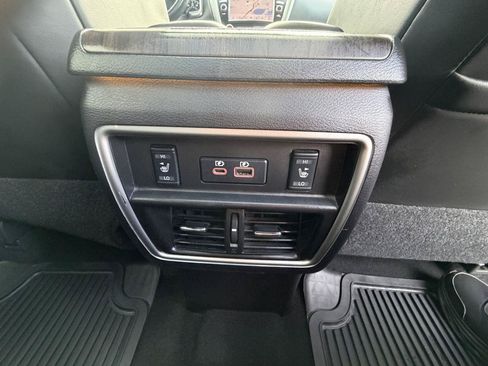 Used 2023 Nissan Murano Platinum w/ Cargo Package FWD image 15