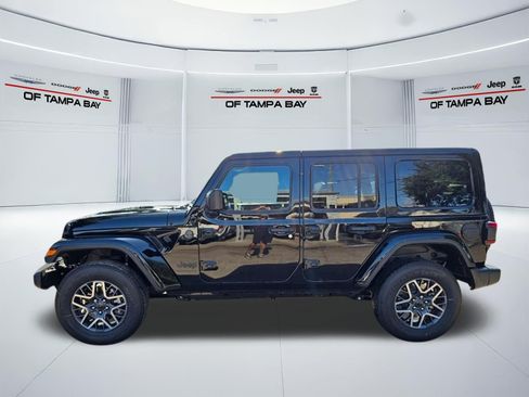 New 2025 Jeep Wrangler Unlimited Sahara w/ Safety Group AWD/4WD image 3