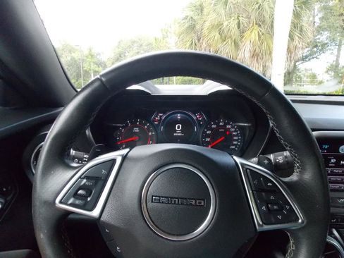 Used 2018 Chevrolet Camaro SS RWD image 18