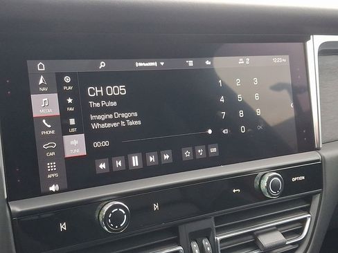 Used 2022 Porsche Macan GTS image 21