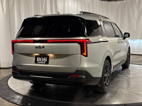 New 2026 Kia Carnival SX Prestige FWD image 10
