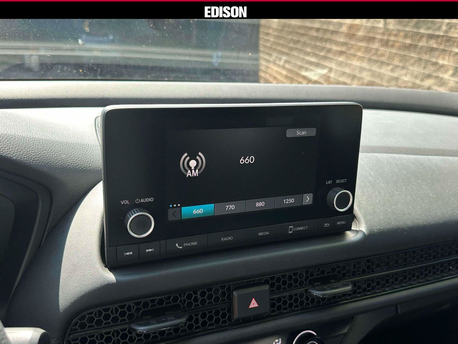 Used 2023 Honda HR-V LX image 23