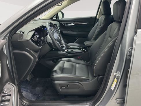 Used 2023 Buick Envision Essence image 9
