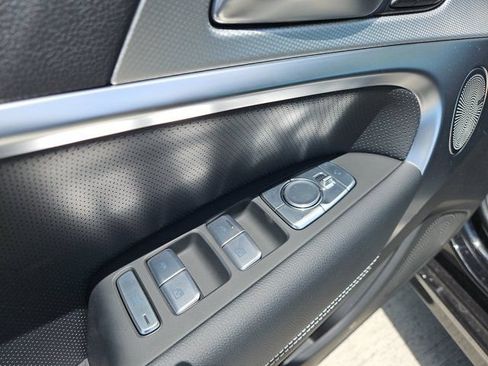Used 2026 Genesis G70 2.5T Prestige RWD image 15
