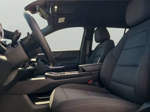 New 2026 Chevrolet Equinox LT w/ Safety and Technology Package FWD image 22