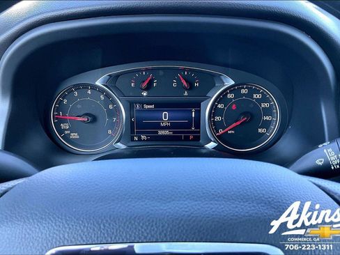 Certified 2023 GMC Acadia SLE w/ Driver Convenience Package image 11