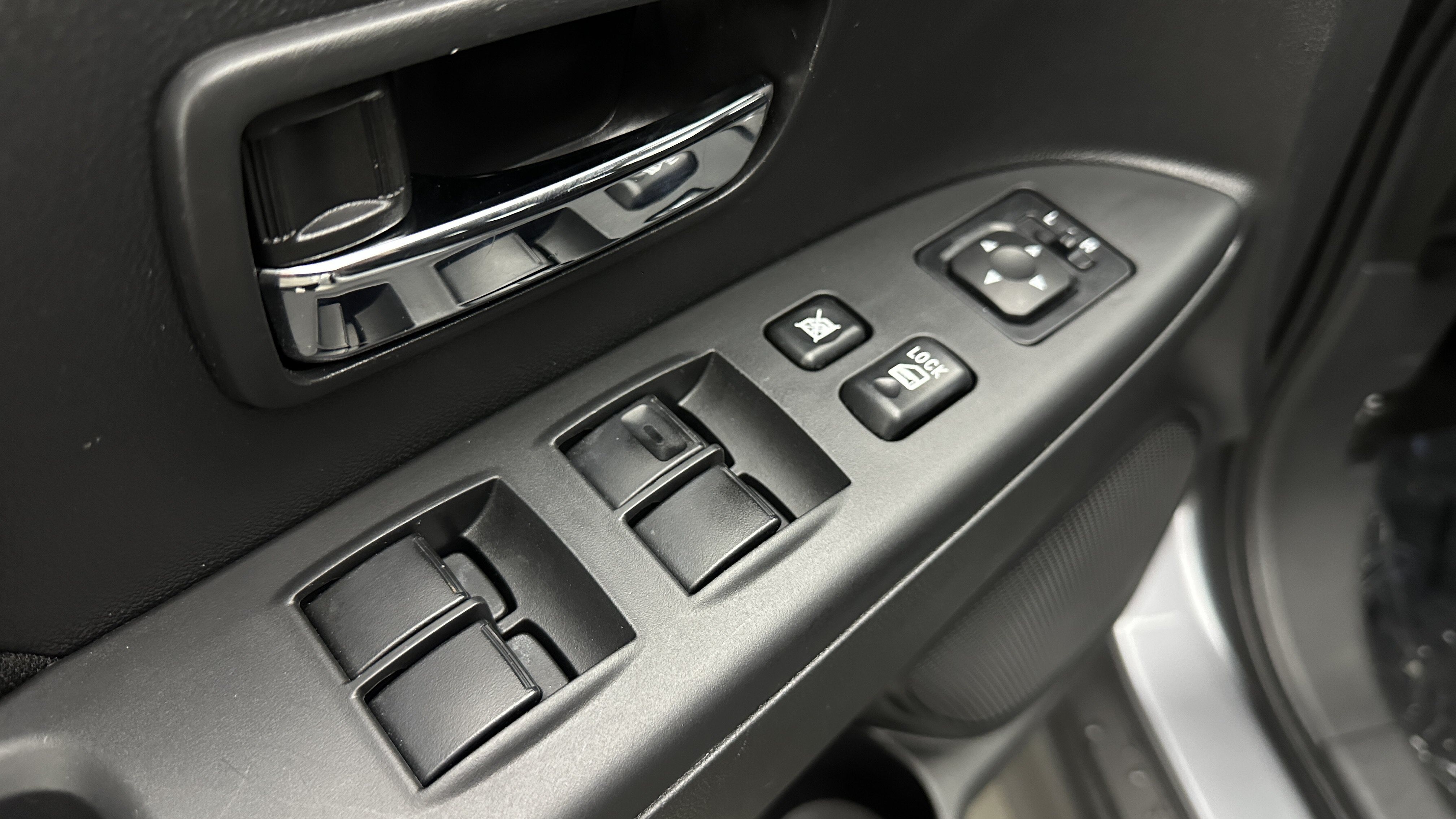 Used 2026 Mitsubishi Outlander Sport AWD image 12