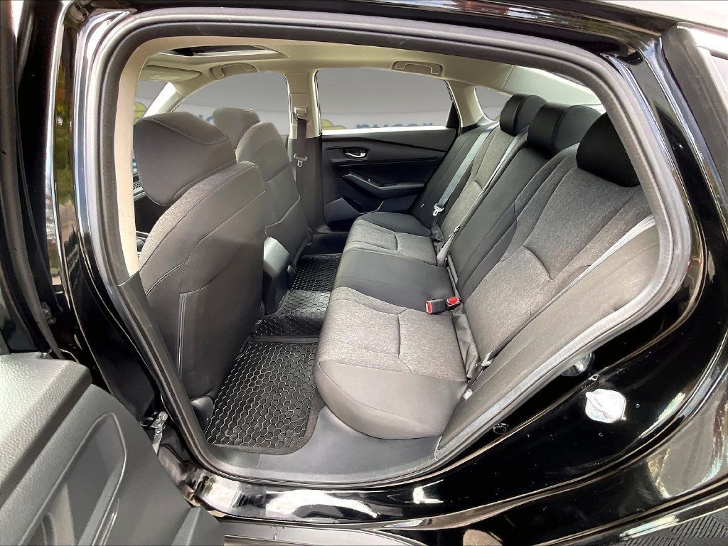 Used 2024 Honda Accord EX image 15