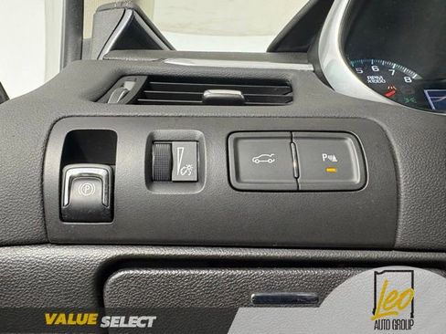 Used 2016 Chevrolet Impala LT w/ Convenience Package FWD image 20