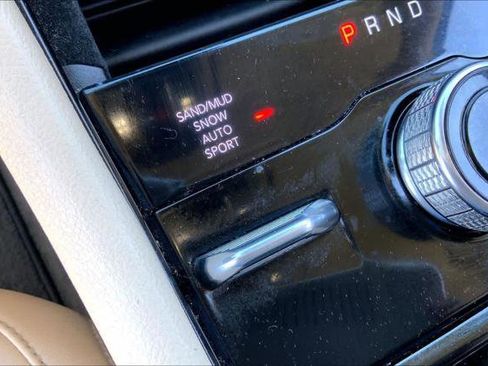 Certified 2021 Jeep Grand Cherokee L Limited image 30