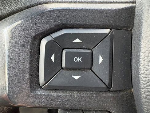 Used 2020 Ford F150 XLT image 17
