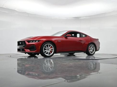 Used 2024 Ford Mustang GT Premium RWD image 40
