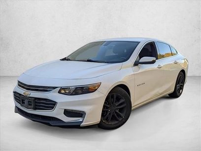 Used 2017 Chevrolet Malibu LT