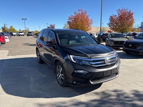 Certified 2018 Honda Pilot Elite image 4