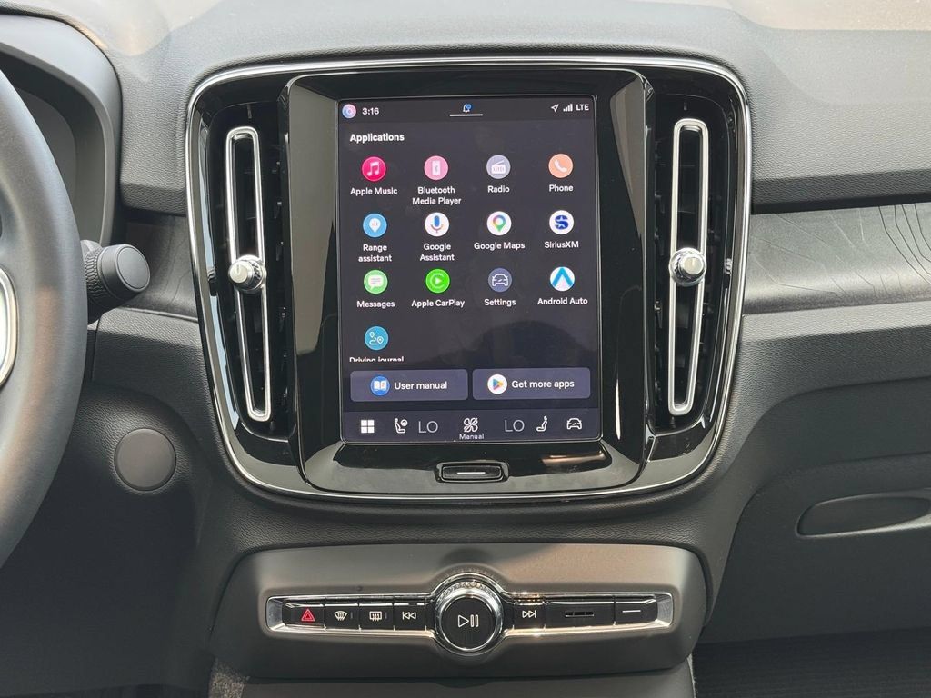 Certified 2023 Volvo C40 P8 Recharge Plus w/ Climate Package AWD/4WD image 12