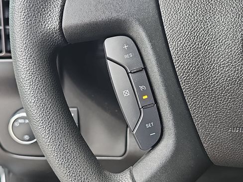 Used 2024 GMC Savana 2500 w/ Driver Convenience Package RWD image 15