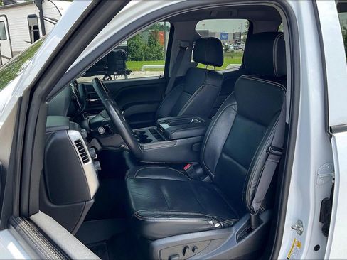 Used 2017 Chevrolet Silverado 1500 LT w/ All Star Edition AWD/4WD image 24