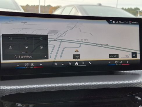 New 2026 BMW 330i xDrive 330i xDrive w/ M Sport Package image 19