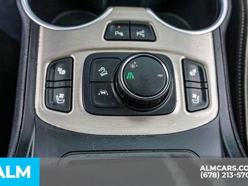 Used 2019 GMC Terrain Denali w/ Advanced Safety Package image 45