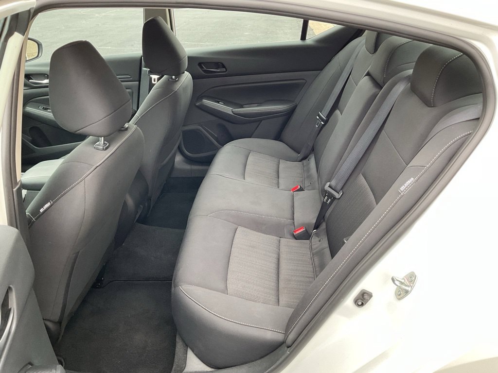 Used 2025 Nissan Altima 2.5 SV AWD/4WD image 21