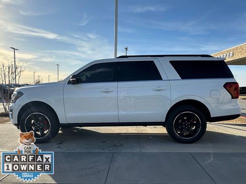 Used 2022 Ford Expedition Max Limited image 9