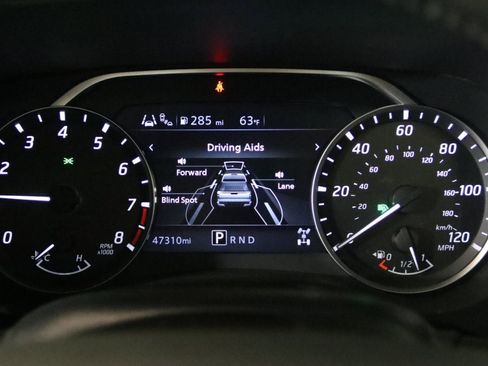 Used 2022 Nissan Frontier SV image 39