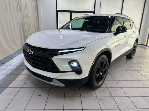 Certified 2023 Chevrolet Blazer LT w/ Convenience Package AWD/4WD image 13