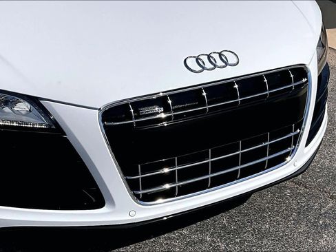 Used 2012 Audi R8 V10 image 28