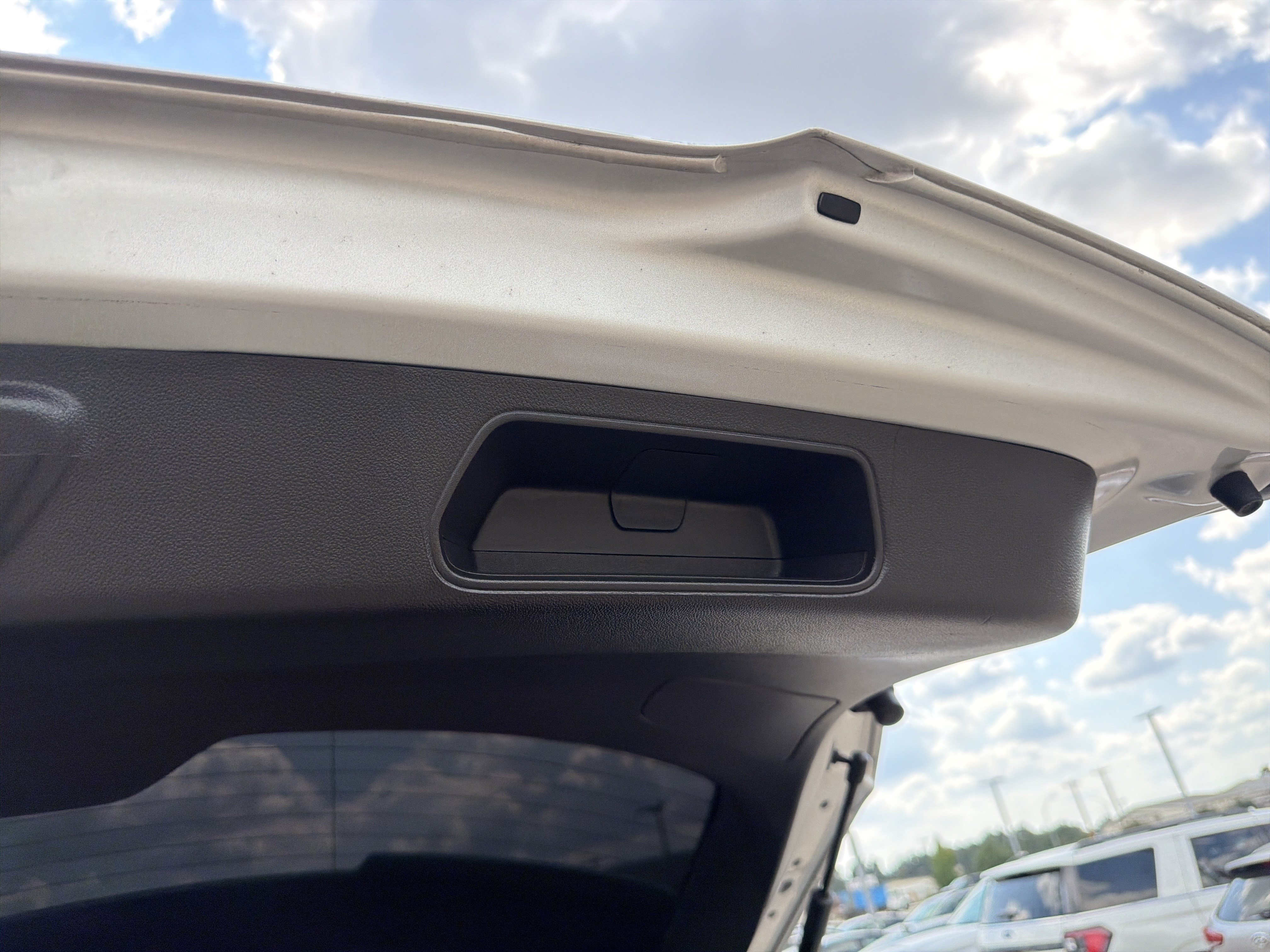 Used 2022 Chevrolet Blazer LT FWD image 27