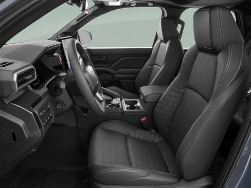 Certified 2025 Toyota 4Runner SR5 AWD/4WD image 16