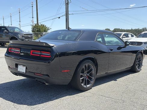 Used 2022 Dodge Challenger R/T Scat Pack w/ Plus Package RWD image 7